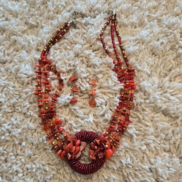 NWOT Red Shell & Bead Necklace + Earrings - Picture 1 of 7
